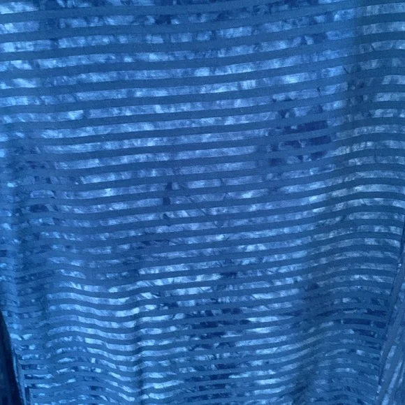 Ruby Rd. Top - Picture 2 of 8